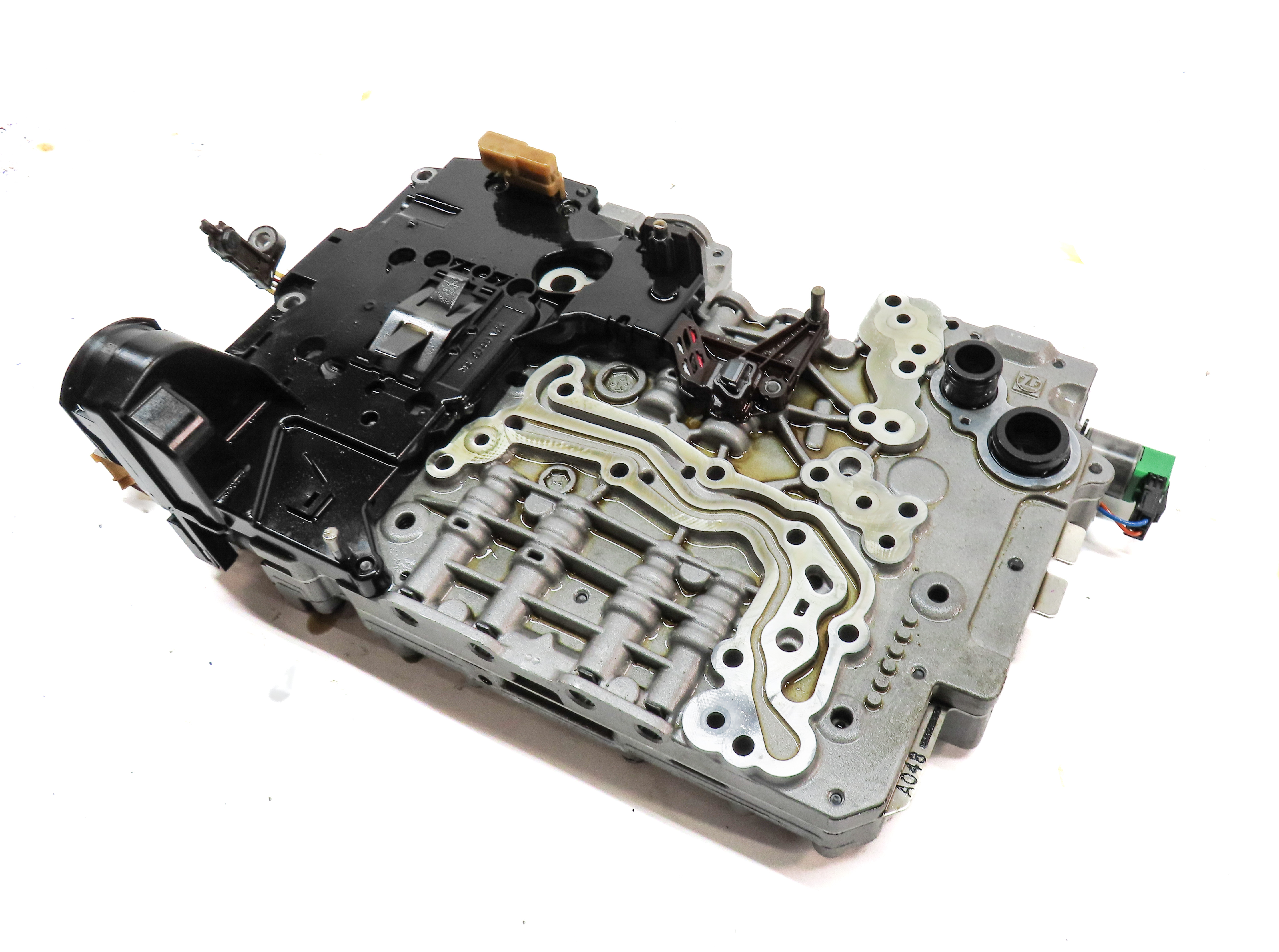 15-18 BMW X3 X4 X5 X6 (F15 F16 F25 F26) 8HP-45 A/T AUTO TRANSMISSION VALVE BODY — exact item pictured